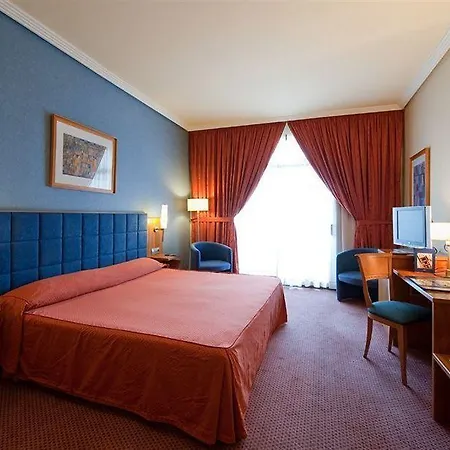 Hotel Elba Vecindario Aeropuerto Business & Convention 4*